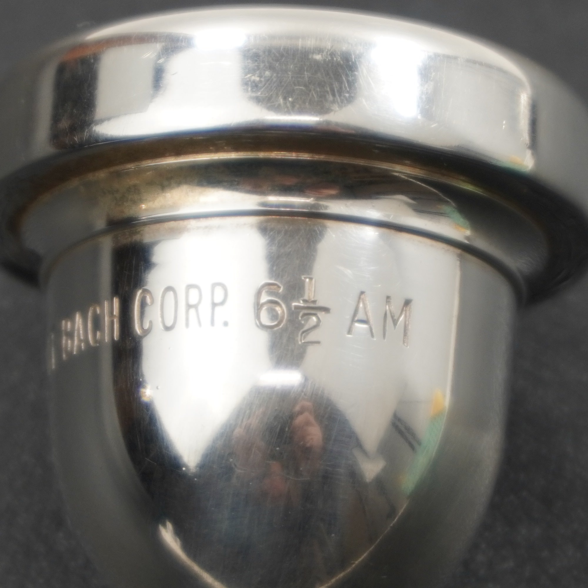 中古品】Bach corp.6-1/2AM テナートロンボーン用マウスピース（太管