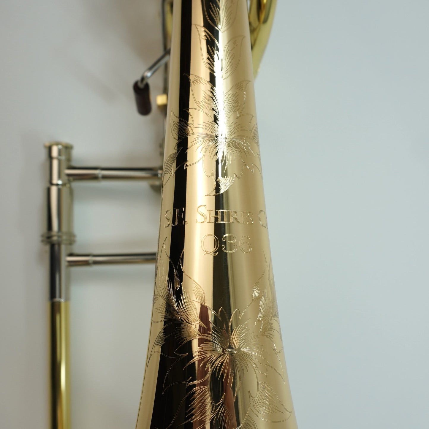 Shires Q36GA バストロンボーン 新品 刻印部分