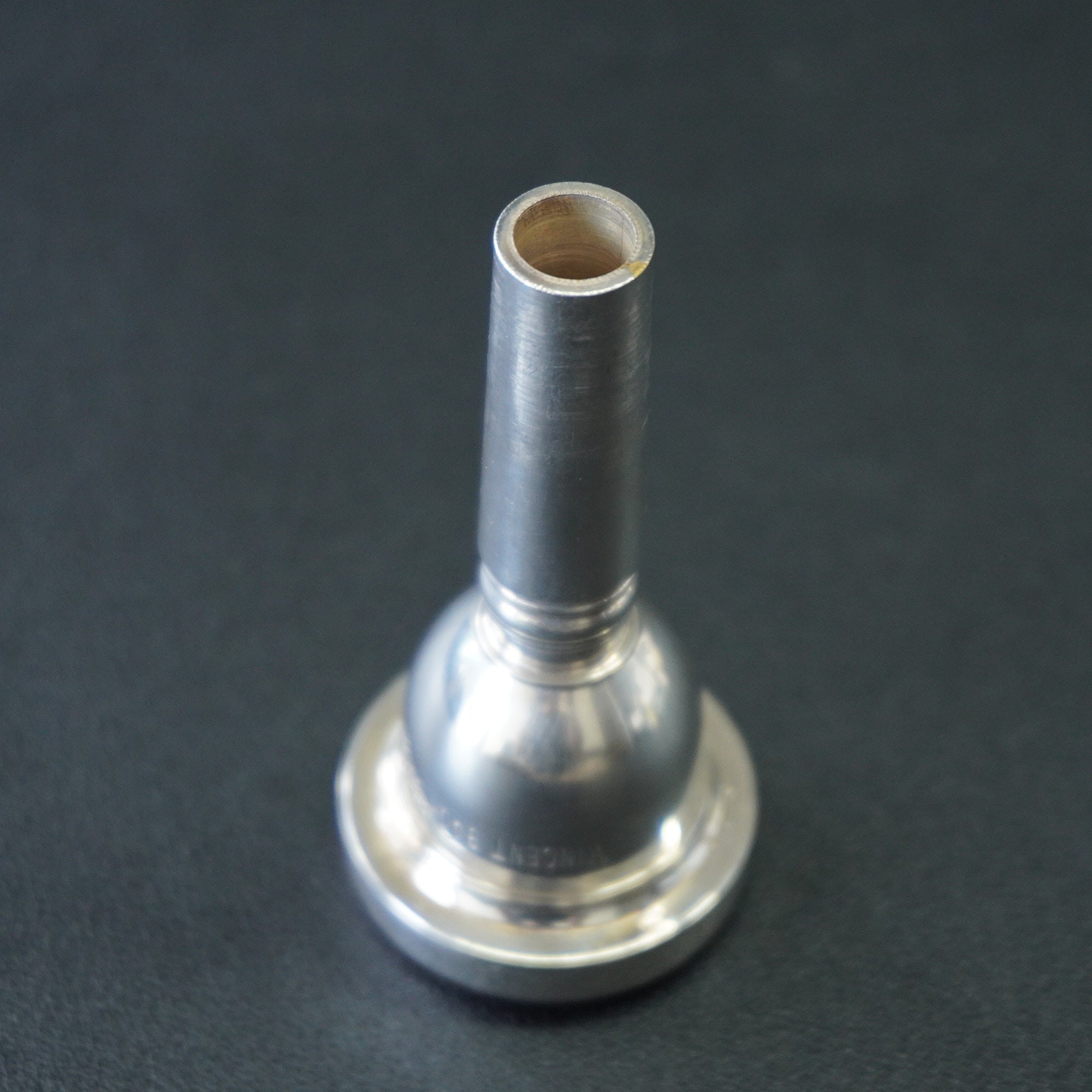 中古品】Bach corp.6-1/2AM テナートロンボーン用マウスピース（太管