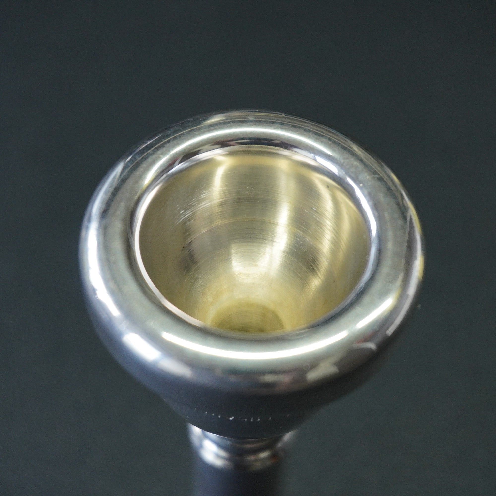 中古品】Bach corp.6-1/2AM テナートロンボーン用マウスピース（太管